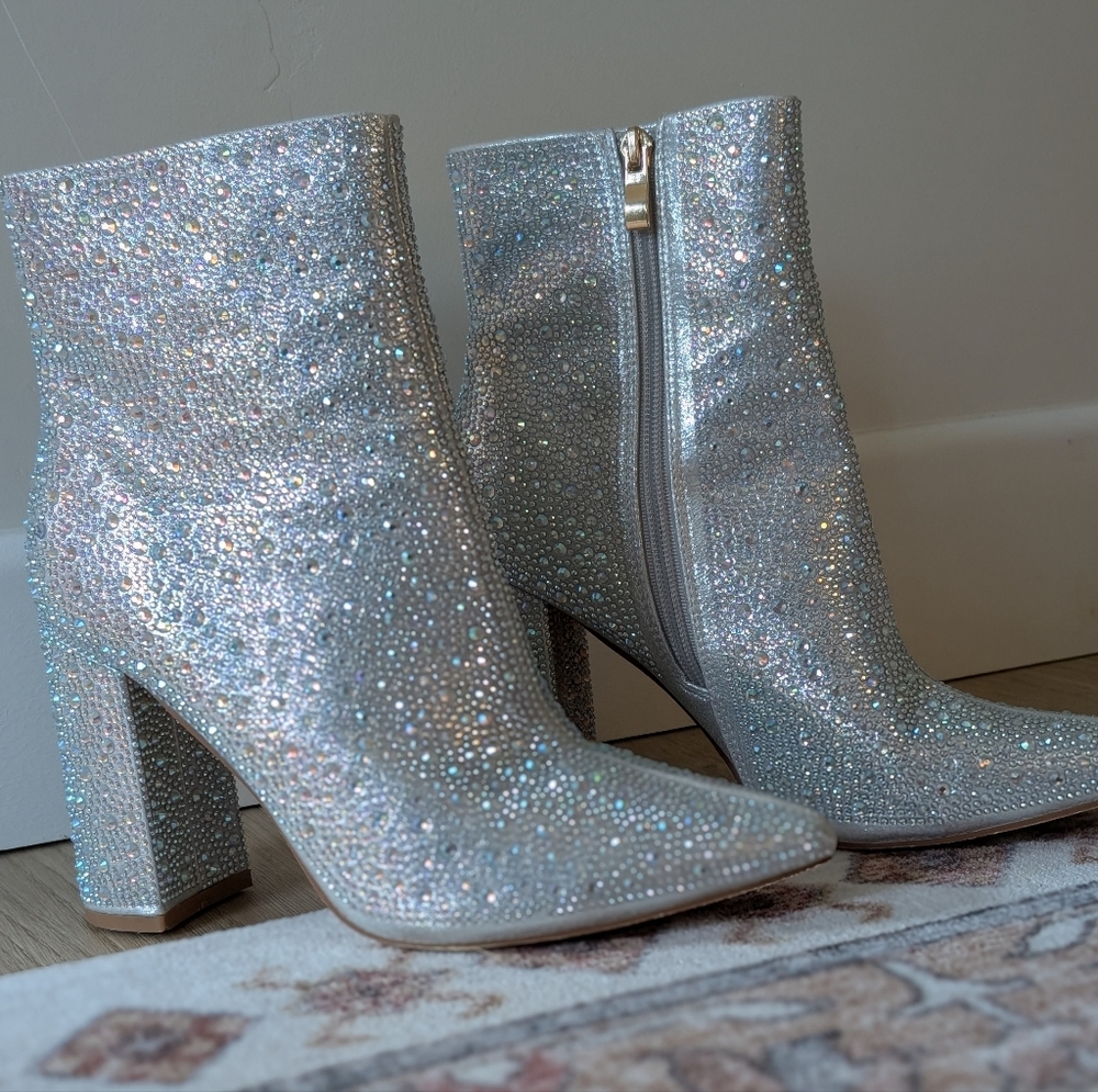 Shimmering Silver Women's Heeled Boots
